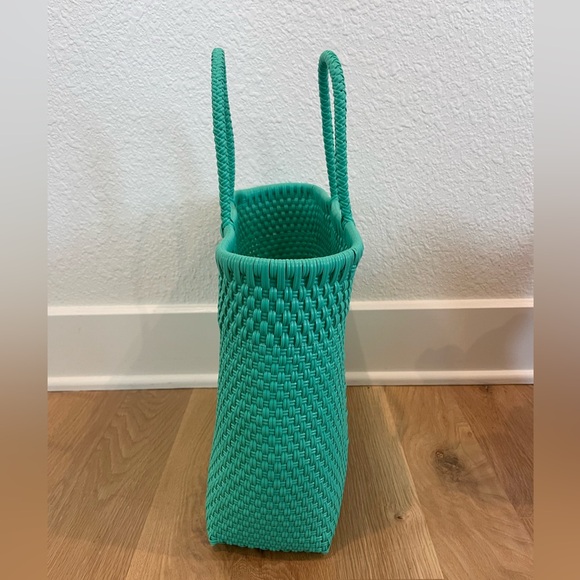 Handwoven Mexican Market Tote - Picture 4 of 7